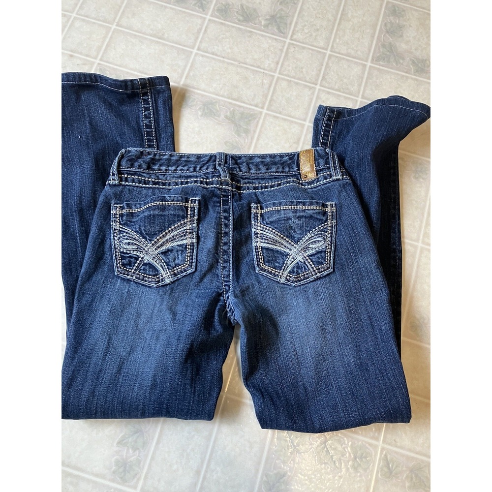 Maurices Low rise White Stitch Jeans 3/4 Regular Dark blue wide leg